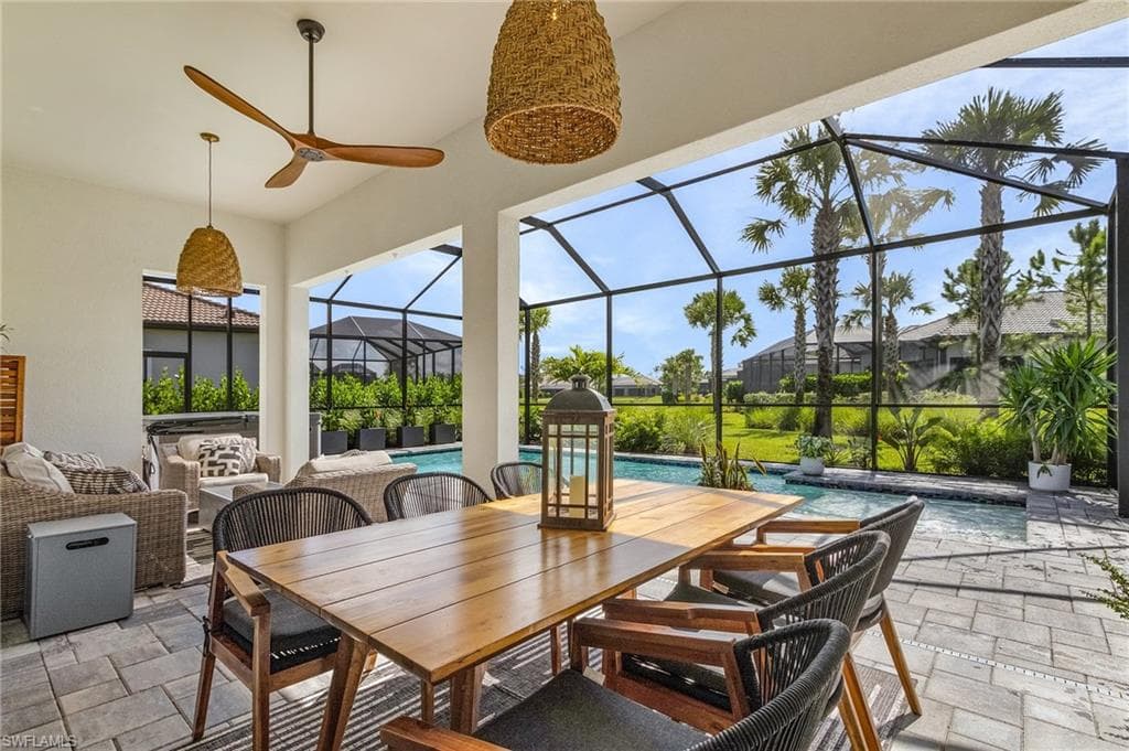 9839 Everglades Dr, Naples, Fl 34120-32