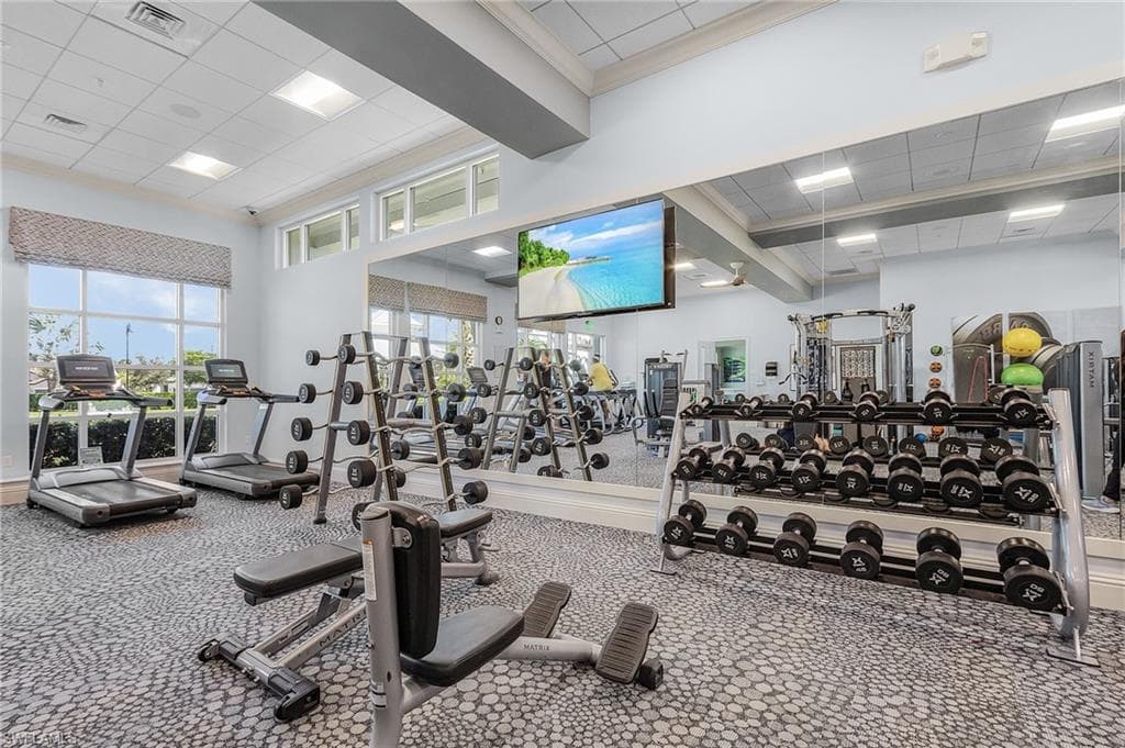 9839 Everglades Dr, Naples, Fl 34120-38