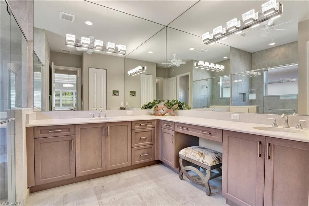 16601 Calistoga Dr, Bonita Springs, FL 34135-25