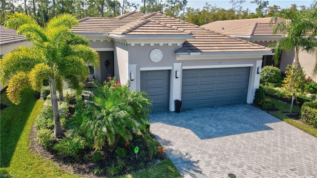 16601 Calistoga Dr, Bonita Springs, FL 34135-2
