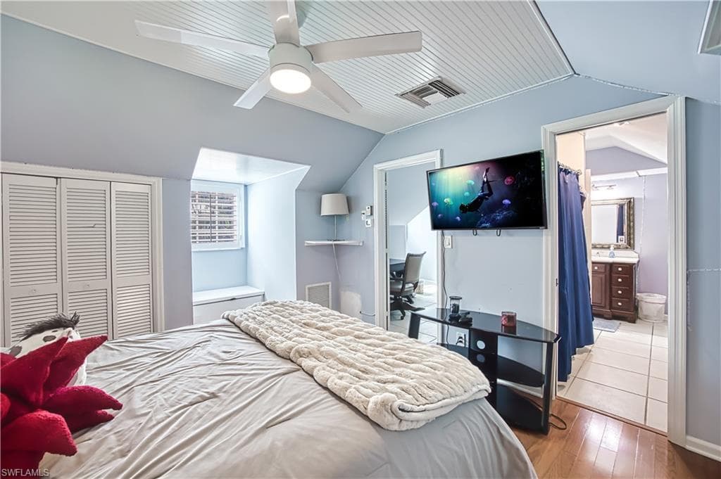 958 Spyglass Ln, Naples, FL 34102-26
