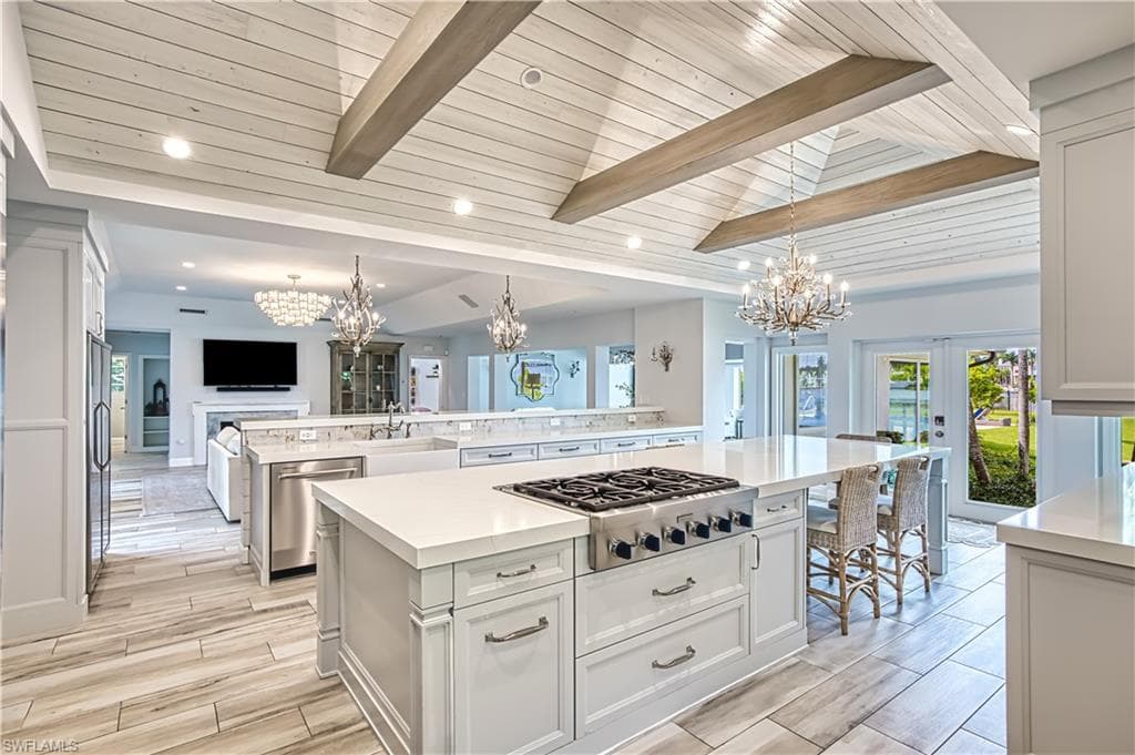 958 Spyglass Ln, Naples, FL 34102-5