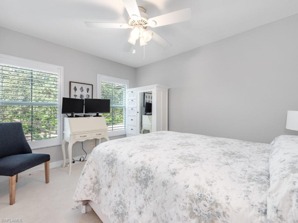 900 Diamond Cir 904, Naples, FL 34110-18