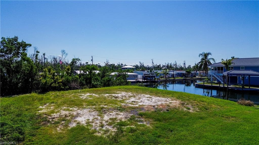 3579 Gondola Ln, St. James City, FL 33956-4