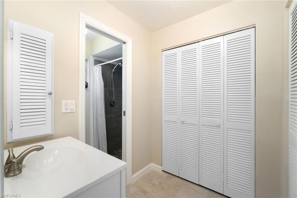 15637 Omai Ct, Fort Myers, FL 33908-19
