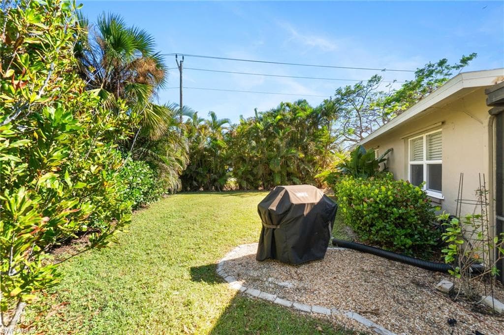 15637 Omai Ct, Fort Myers, FL 33908-32