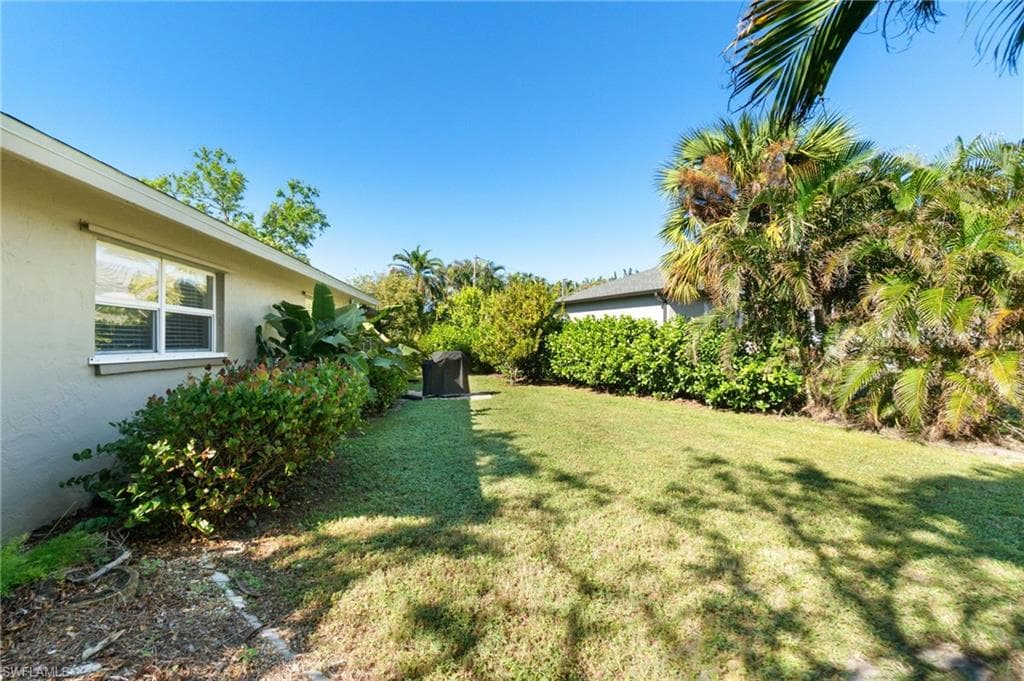 15637 Omai Ct, Fort Myers, FL 33908-35