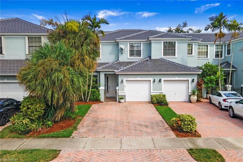 14776 Pinnacle Pl 62, Naples, FL 34119-31