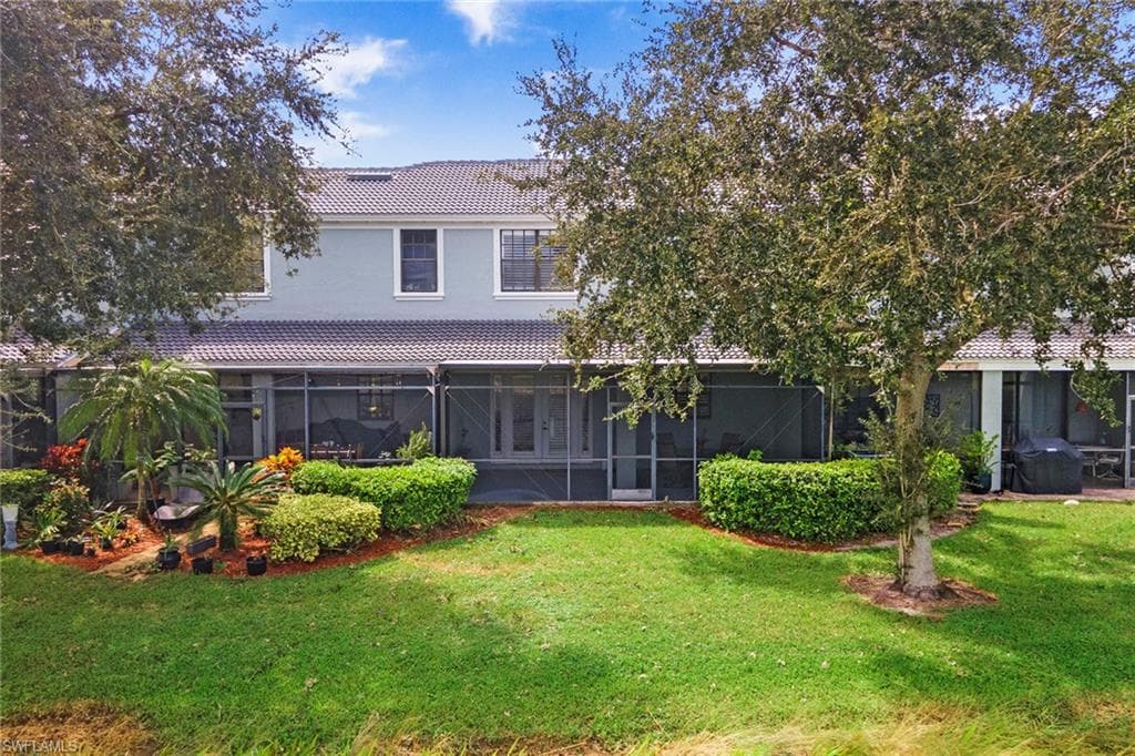 14776 Pinnacle Pl 62, Naples, FL 34119-34