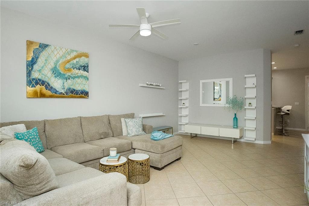 14776 Pinnacle Pl 62, Naples, FL 34119-8