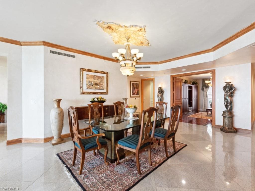 970 Cape Marco Dr 402, Marco Island, FL 34145-16