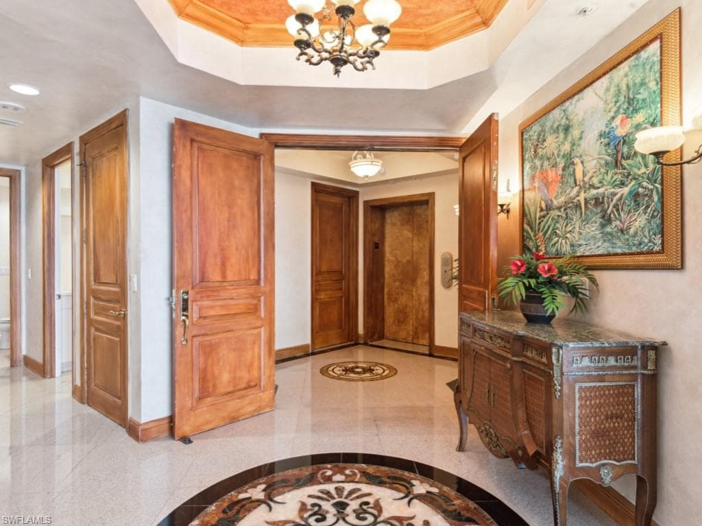 970 Cape Marco Dr 402, Marco Island, FL 34145-6