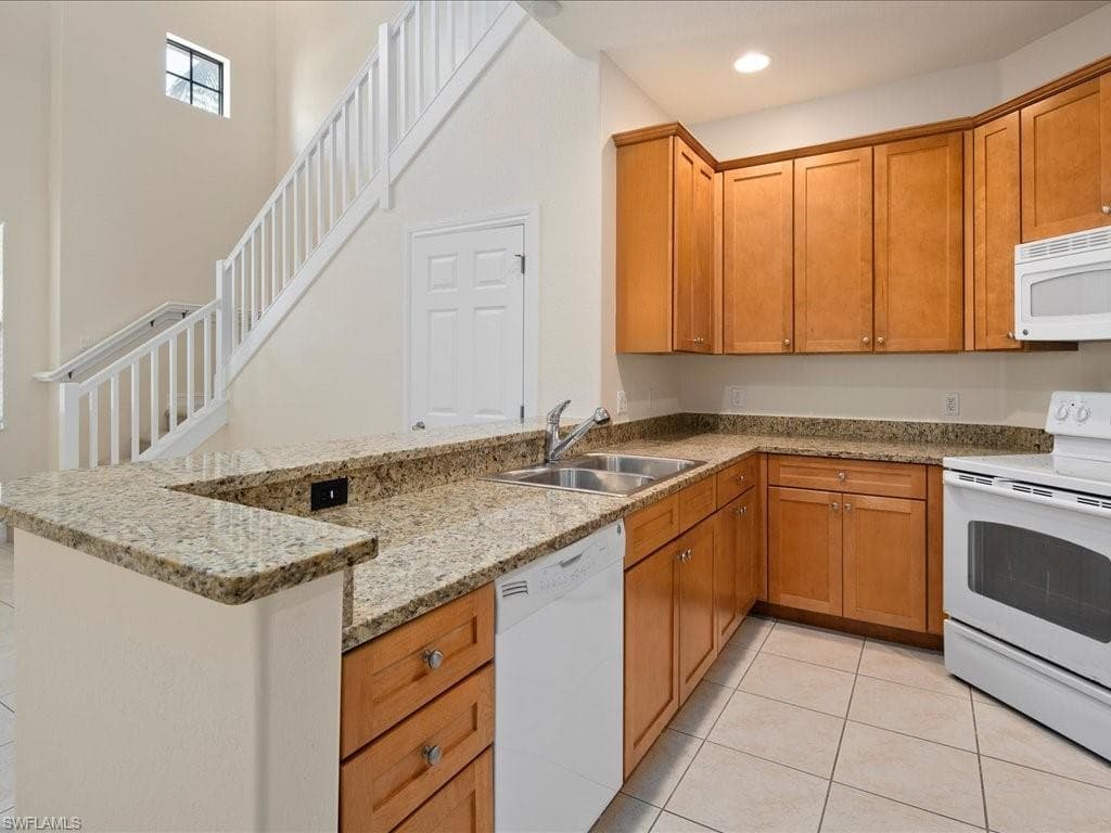 9098 Capistrano St S 7103, Naples, FL 34113-7