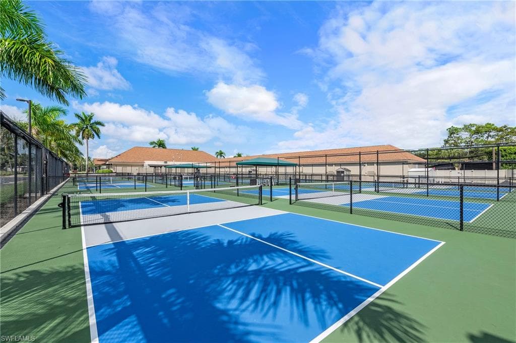 154 Penny Ln 8, Naples, FL 34112-15