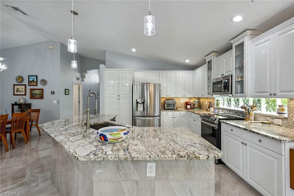 2443 Butterfly Palm Dr, Naples, FL 34119-12