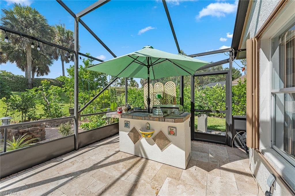 2443 Butterfly Palm Dr, Naples, FL 34119-26