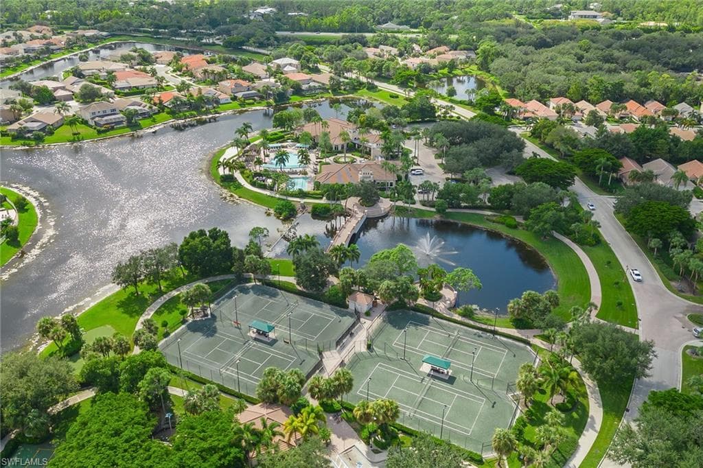 2443 Butterfly Palm Dr, Naples, FL 34119-42