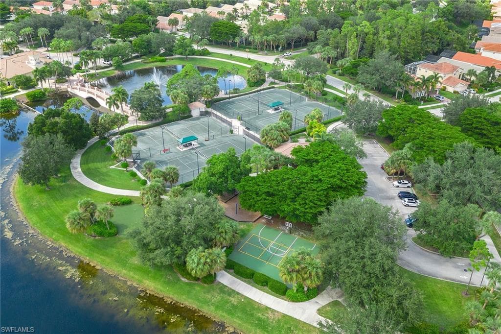 2443 Butterfly Palm Dr, Naples, FL 34119-43