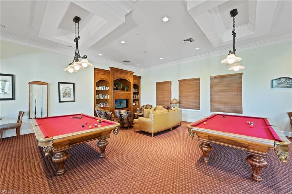 2443 Butterfly Palm Dr, Naples, FL 34119-47