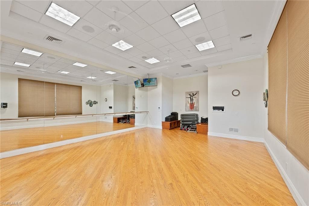 2443 Butterfly Palm Dr, Naples, FL 34119-49
