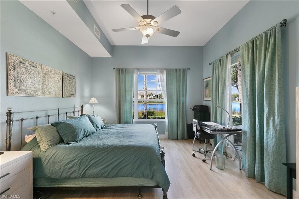 9235 Tesoro Ln 4-102, Naples, FL 34114-21