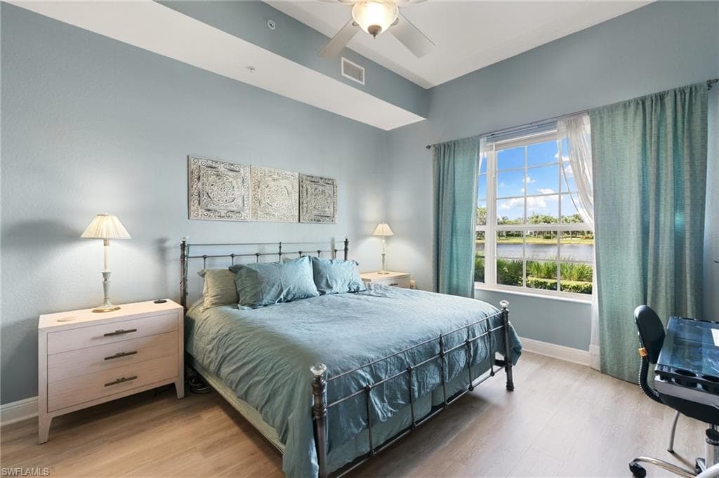 9235 Tesoro Ln 4-102, Naples, FL 34114-22