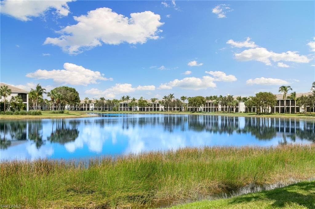 9235 Tesoro Ln 4-102, Naples, FL 34114-33