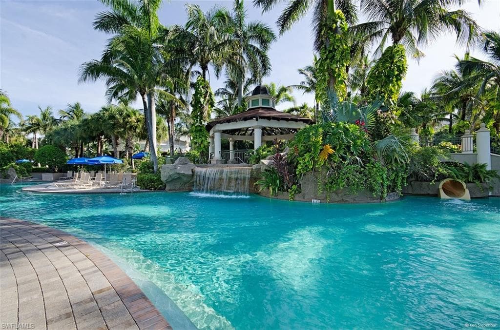 9235 Tesoro Ln 4-102, Naples, FL 34114-45