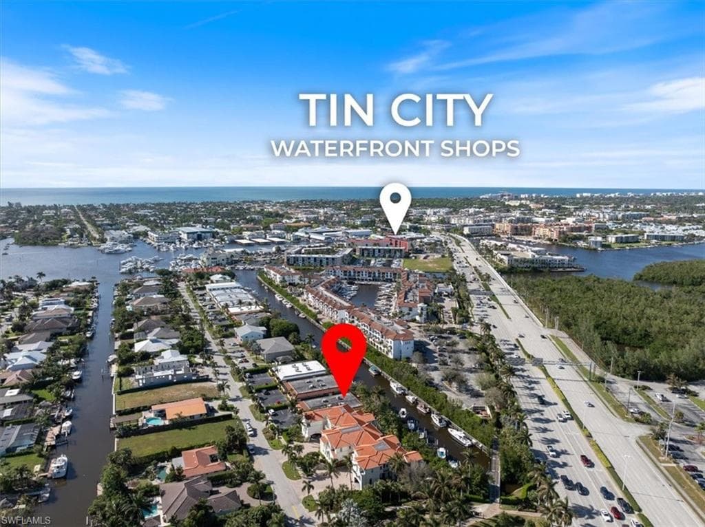 1595 Curlew Ave 4, Naples, FL 34102-17
