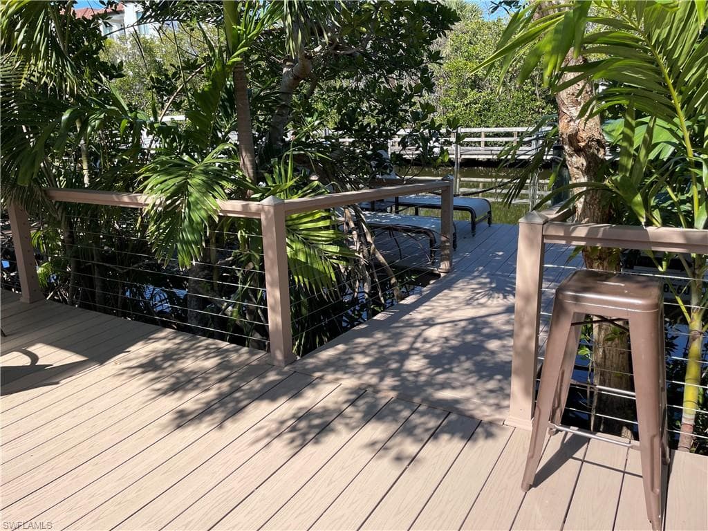 1595 Curlew Ave 4, Naples, FL 34102-5