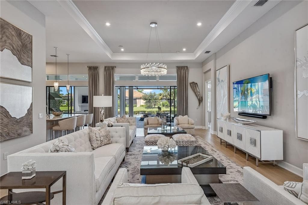 3421 Wellfleet Ln, Naples, FL 34114-4