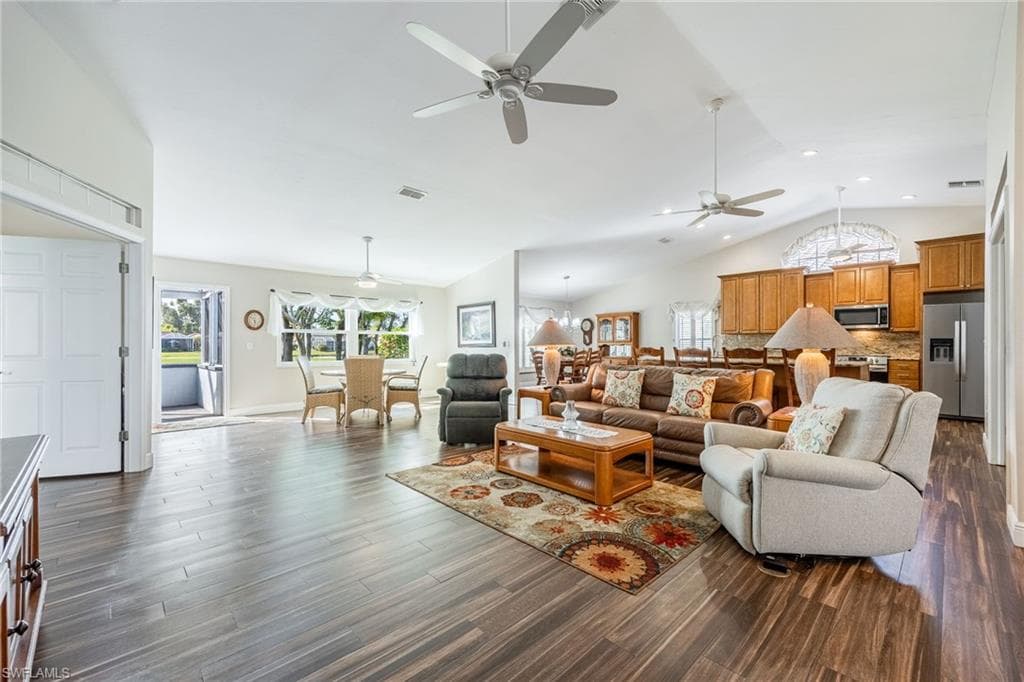 1970 Corona Del Sire Dr, North Fort Myers, FL 33917-9