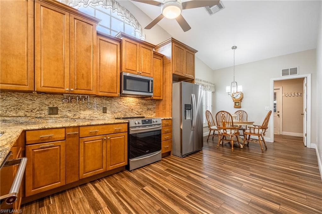 1970 Corona Del Sire Dr, North Fort Myers, FL 33917-15