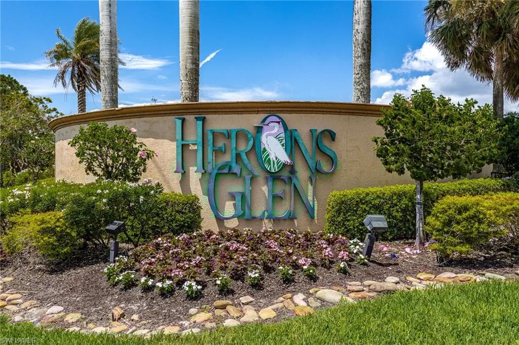 1970 Corona Del Sire Dr, North Fort Myers, FL 33917-45