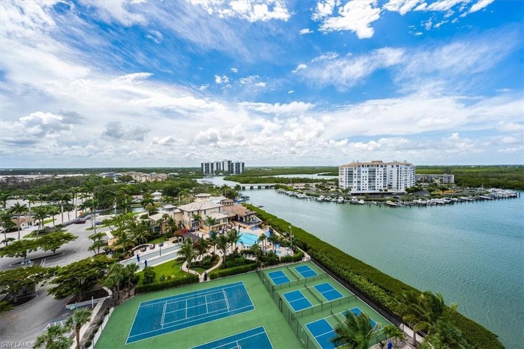 425 Dockside Dr Ph-1, Naples, FL 34110-28