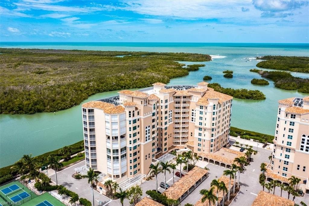 425 Dockside Dr Ph-1, Naples, FL 34110-2
