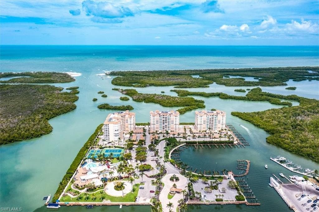 425 Dockside Dr Ph-1, Naples, FL 34110-30