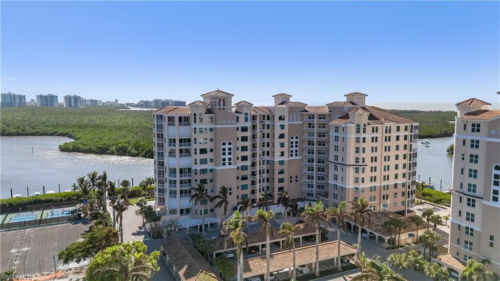 425 Dockside Dr Ph-1, Naples, FL 34110-3