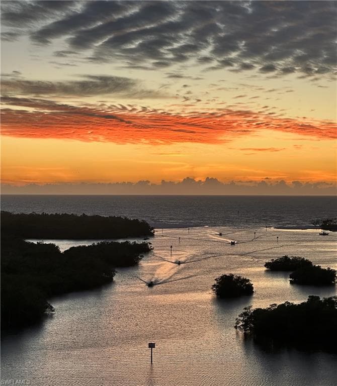 425 Dockside Dr Ph-1, Naples, FL 34110-7