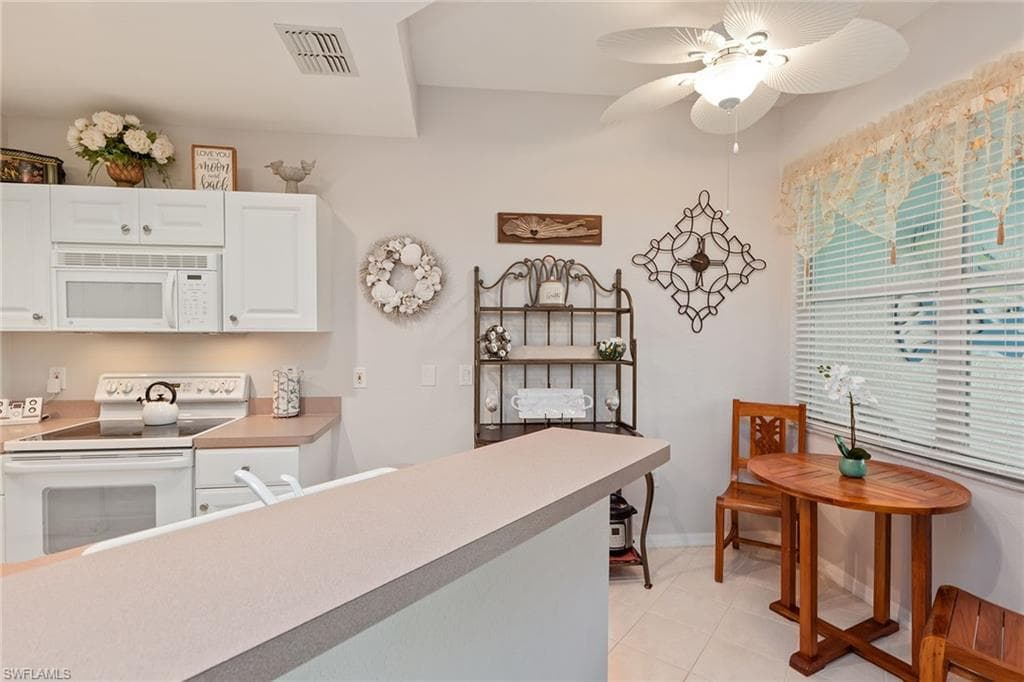 4705 Hawks Nest Way 103, Naples, FL 34114-9