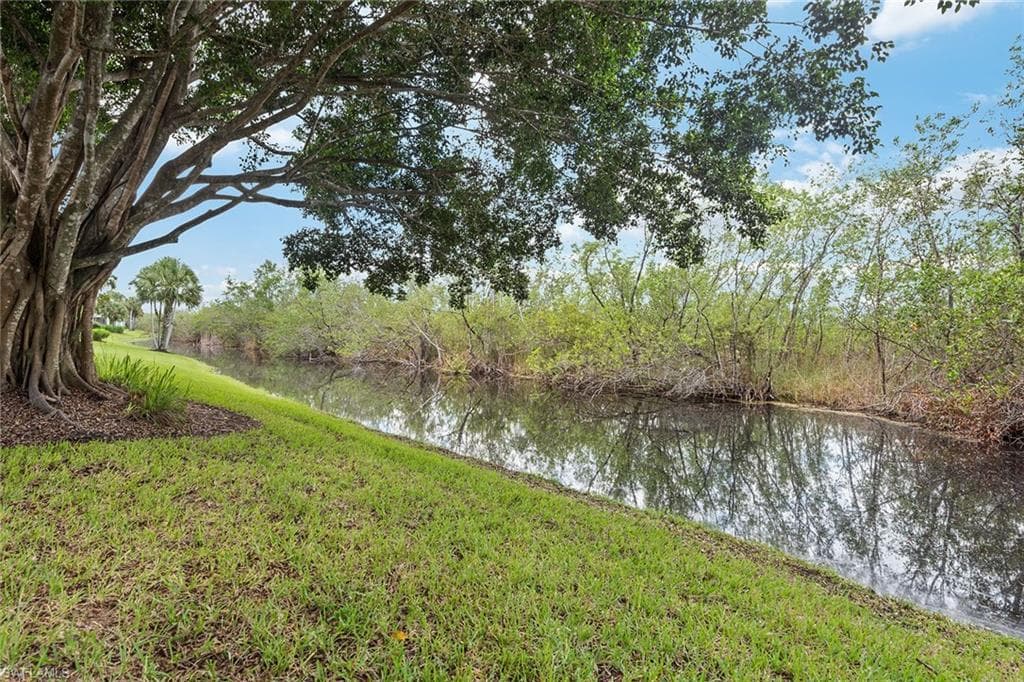 4705 Hawks Nest Way 103, Naples, FL 34114-22