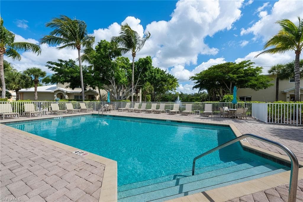 4705 Hawks Nest Way 103, Naples, FL 34114-32