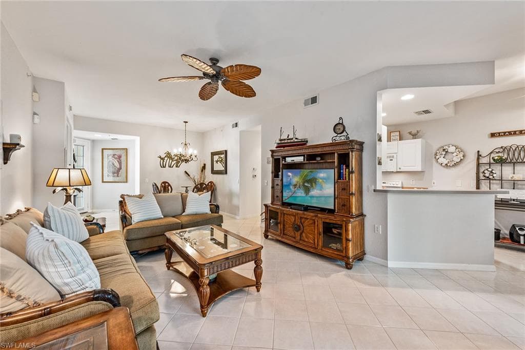 4705 Hawks Nest Way 103, Naples, FL 34114-6