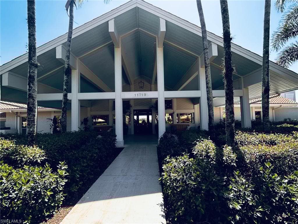 11804 Quail Village Way 102-3, Naples, FL 34119-38