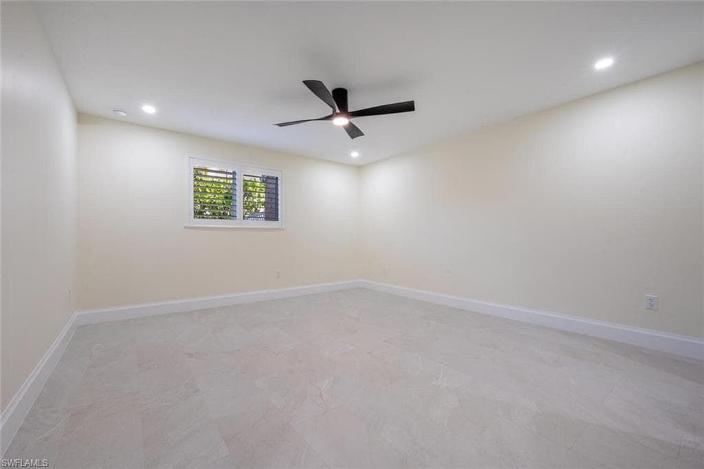 1537 Chesapeake Ave A-4, Naples, FL 34102-16