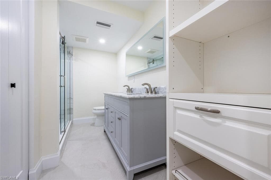 1537 Chesapeake Ave A-4, Naples, FL 34102-18