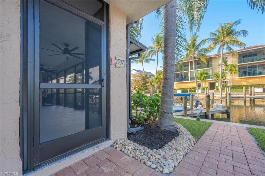 1537 Chesapeake Ave A-4, Naples, FL 34102-26