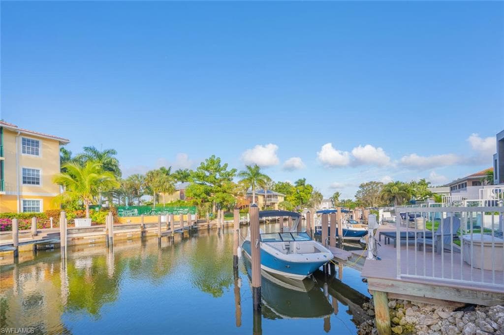 1537 Chesapeake Ave A-4, Naples, FL 34102-31