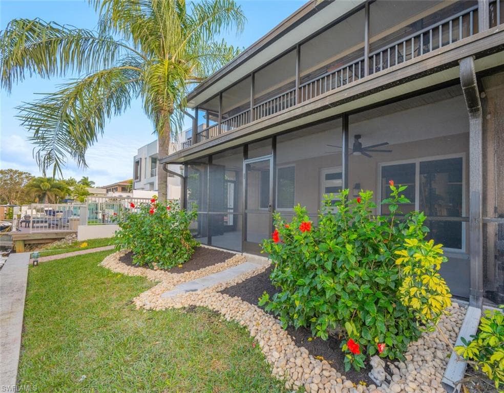 1537 Chesapeake Ave A-4, Naples, FL 34102-3