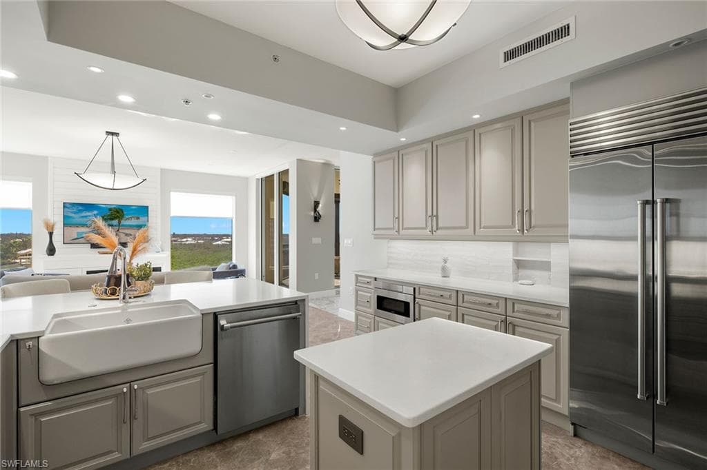 5051 Pelican Colony Blvd 501, Bonita Springs, FL 34134-19